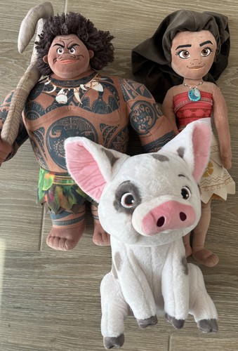 Disney store moana maui plush - disney,