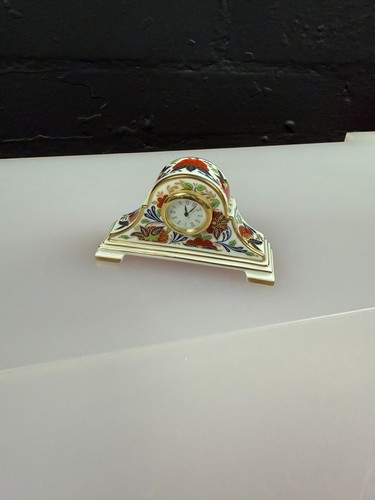 Royal crown derby - royal, miniature