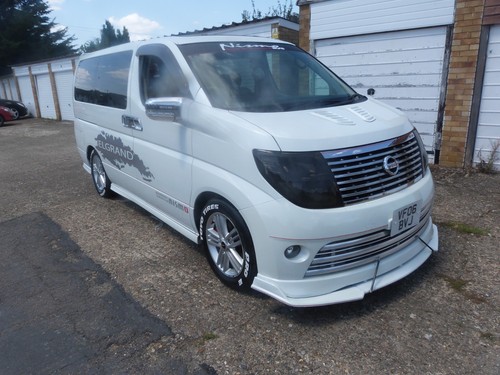 Nissan elgrand nismo e51 - nismo,