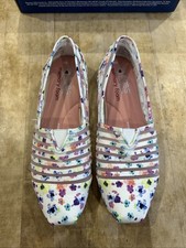 NEW Women's Multi Skechers