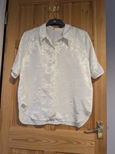 Vintage White Paisley Jacquard