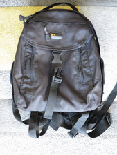 Lowepro Micro Trekker 200
