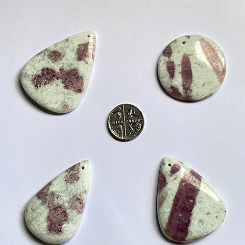 Job lot pink tourmaline in - lot,
