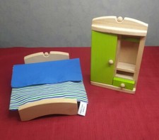Battat Wooden Furniture 1:12 Scale Dolls House Wardrobe & Double Bed