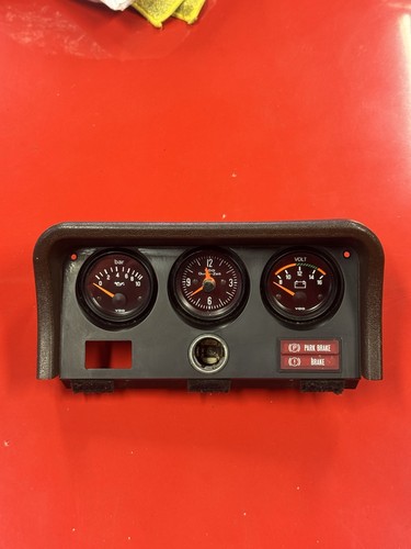 Porsche 924 centre - 924, console