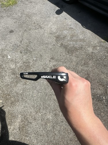 Maxle quick release rear mtb - release,