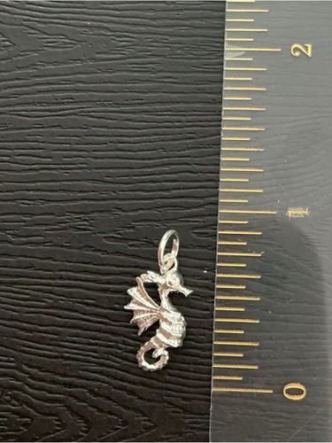Sterling silver seahorse - silver,