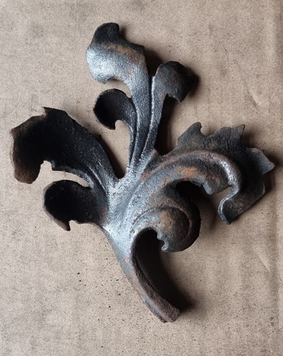 Wrought iron leaf component - wrought,