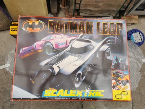 Scalextric batman leap racing - batman,