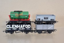 HORNBY RAKE of 4 BR GREY