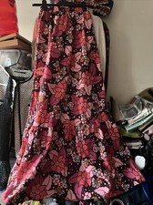 Vintage Women’s Floral Print