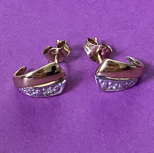 Small 9ct yellow white - , gold