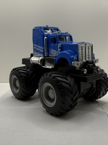 Monster truck - ,