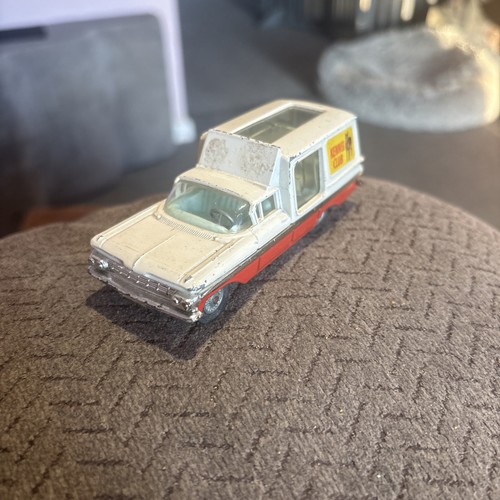 Corgi toys chevrolet - corgi,