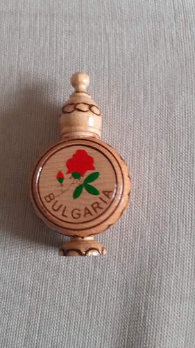 Wooden perfume sample bottle - wooden,
