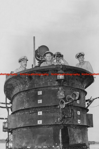 F008643 navy submarine ww2 - us,