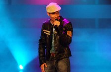 Dutch singer Steven Lugger