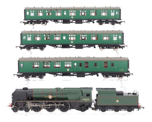 R2599m hornby the royal - hornby,