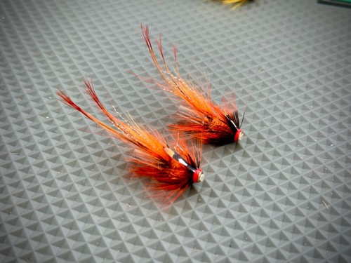 Salmon flies pot - flies, bellied