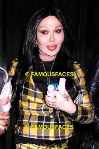 Pete burns dead alive - dead,