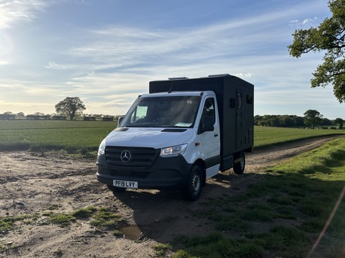 Mercedes fridge box camper - fridge, van