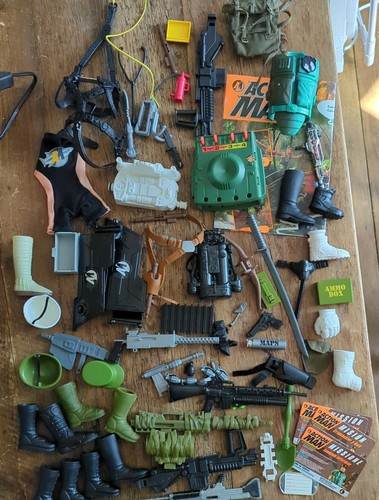 Action man vintage accessories - man,