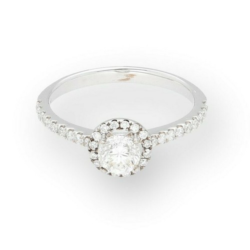 18carat white gold - white, 0.76tcw
