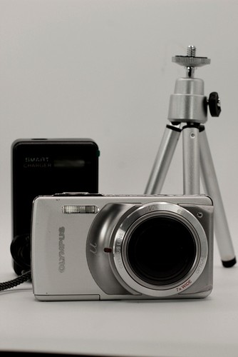 Olympus 7010 - olympus,