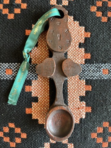 Vintage welsh wooden love - welsh,