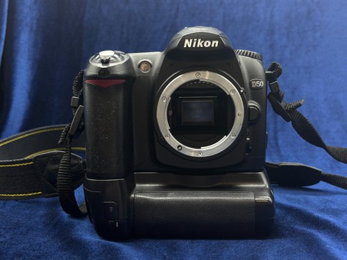 Nikon d50 camera body - camera, only