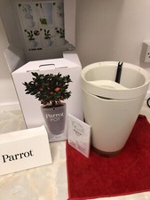 Plant pot smart connected "Parrot" pot auto growing hydroponic irrigation