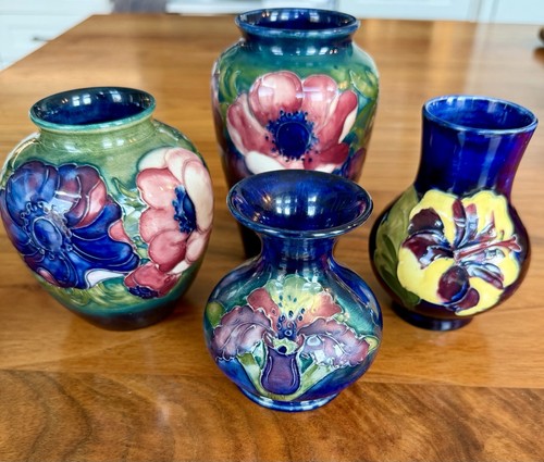 Moorcroft england vases - 4,