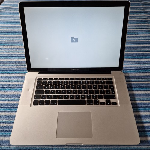 Macbook pro a1286 - macbook, emc