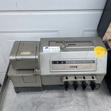 Vintage Money Pence Counting & Sorting Machine / original case / no key