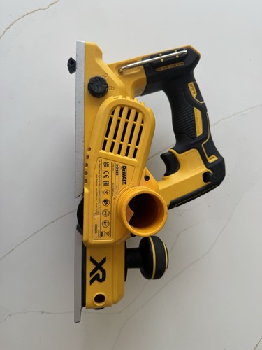 Dewalt dcp580 18v brushless - dcp580, xr