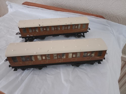Hornby gauge 2 corridor - no,