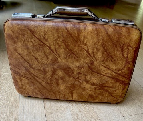 Vintage american tourister - vintage,