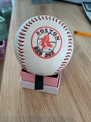 Boston red sox ball - boston, team