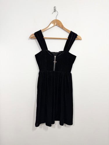 Disturbia heartless zip front - heartless,
