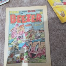 Beezer Comic #1765 11th Nov 1989 Vintage Comic with stickers.