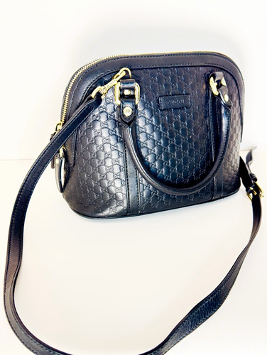 Authentic gucci - authentic,