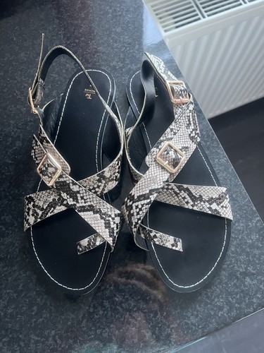 Ladies flat toe - ladies,