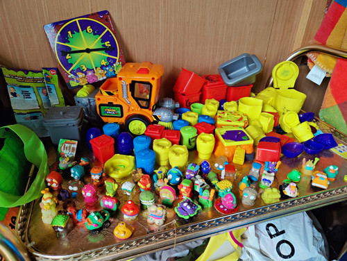 The trash pack toy lot - the, figures