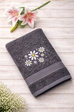 Daisies embroidered hand towel - hand,