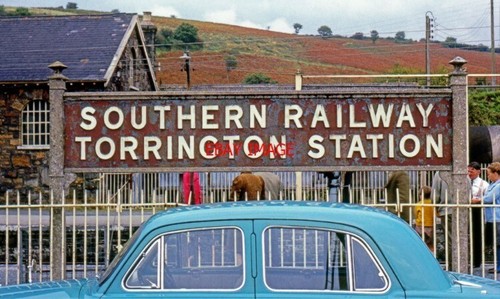 Photo torrington station - ,