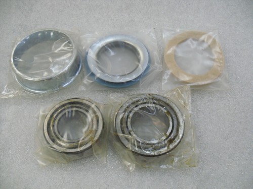 Front wheel bearing axle - , set