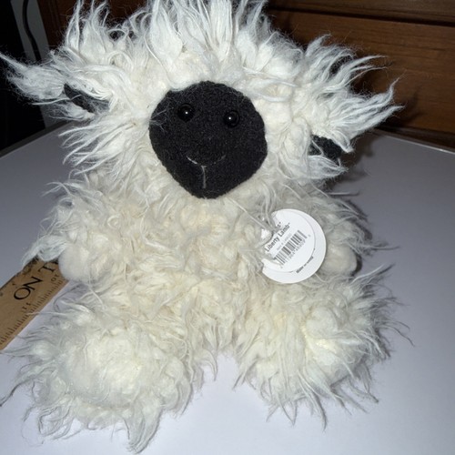 Bnwt manhattan scruffles - bnwt,