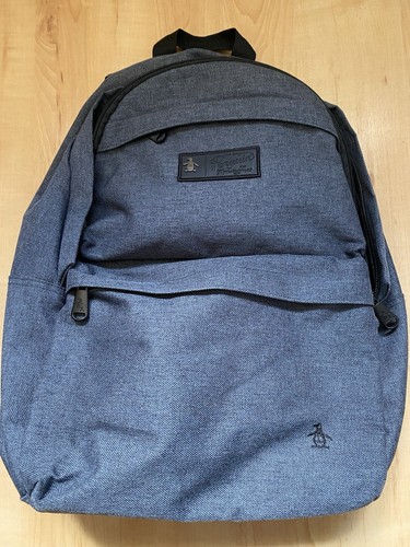 Back pack penguin - back, by