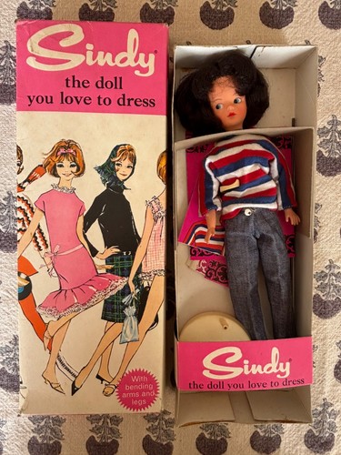 Rare 1965 sindy weekender - weekender,