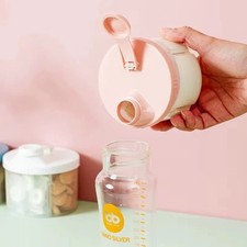 1x Baby Formula Dispenser